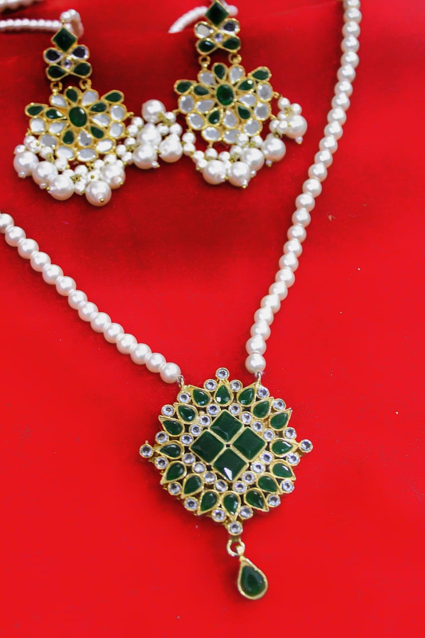 gold plated jewellery set