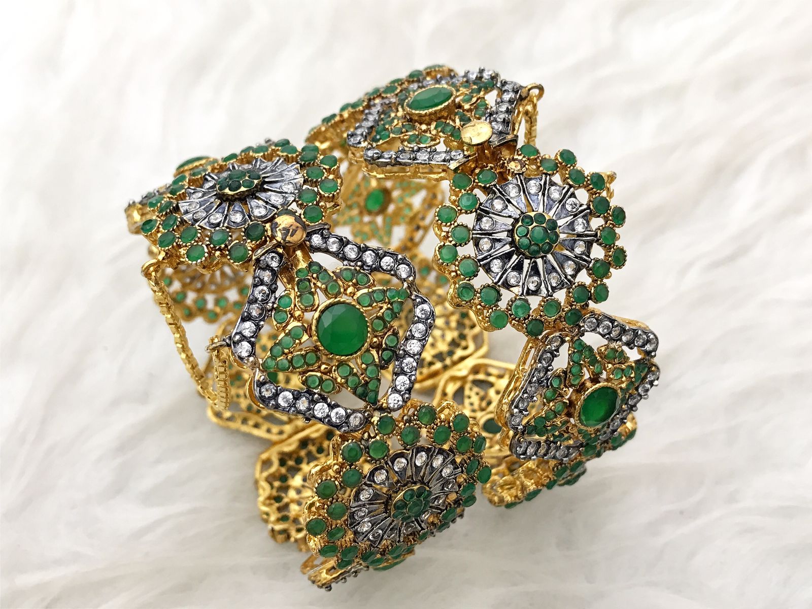 Gold Plated Karay Openable – Exquisite Elegance by SavaishPk