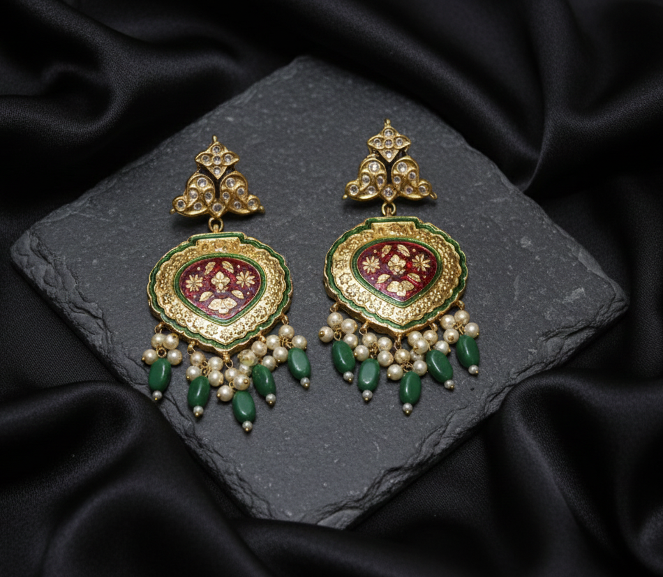 Kundan earrings in meenakari (red & green)